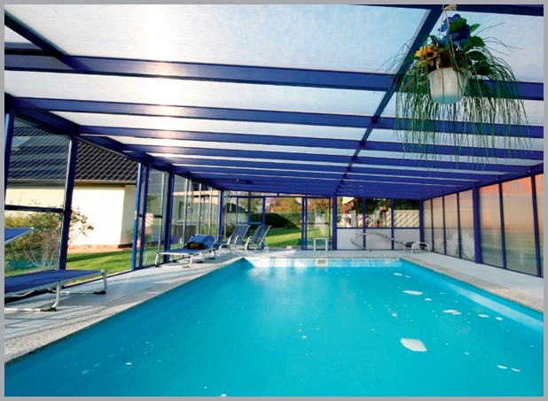 Schwimmbadüberdachung-Ruegen blauer Salon.jpg